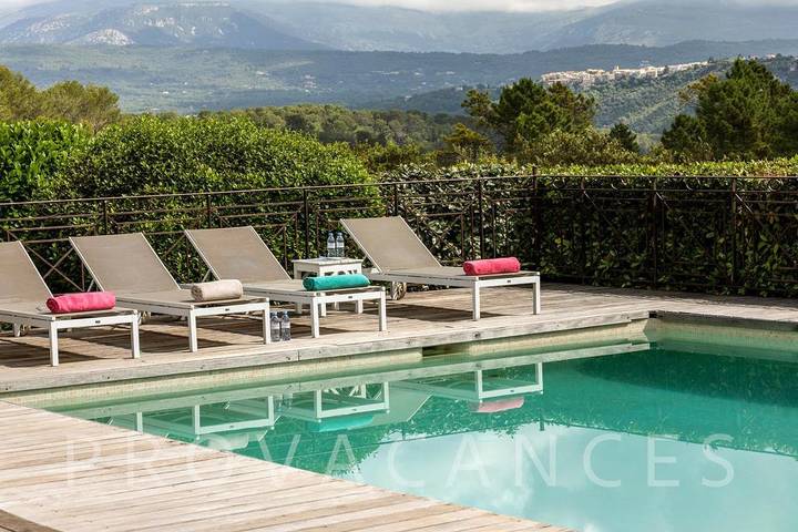 Villa pour 8 personnes, avec piscine et balcon/terrasse à Montauroux - 4