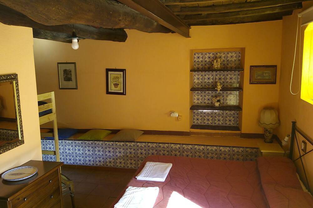 Agriturismo Locanda del Papa, available for New Year's Eve for exclusive use in La Spezia, Riviera di Levante