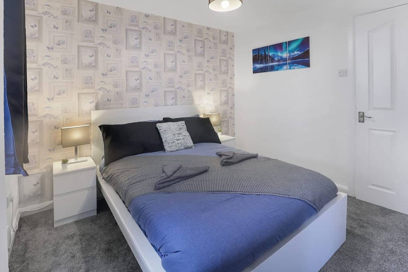 Spacious 4 Bedroom House with Parking in Gateshead