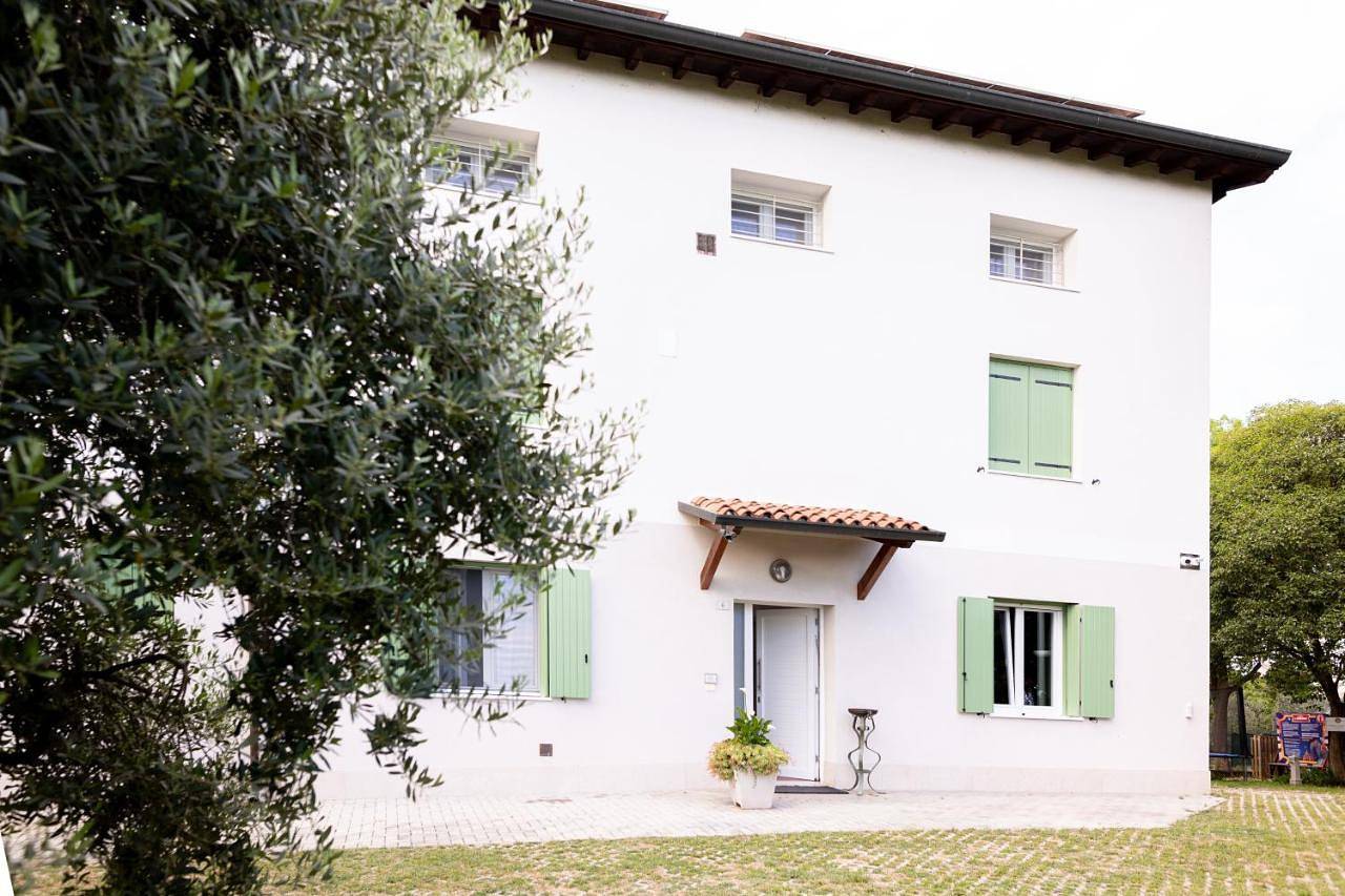 Ganze Wohnung, Tenuta Engi in Sona, Gardasee-Berge