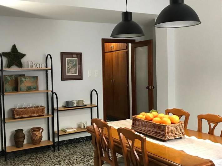 Gîte pour 4 personnes, avec terrasse et vue, animaux acceptés dans Benaguacil