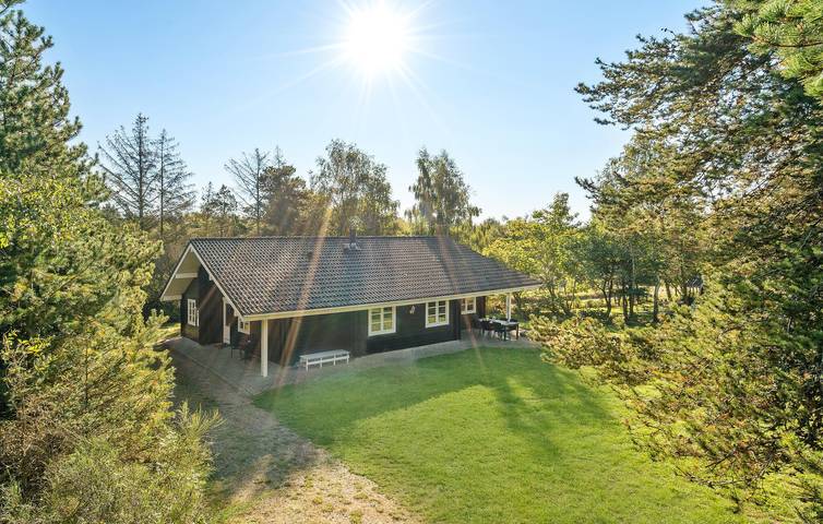 Ferienhaus für 10 Personen, mit Sauna und Terrasse sowie Whirlpool und Garten auf Seeland - 2
