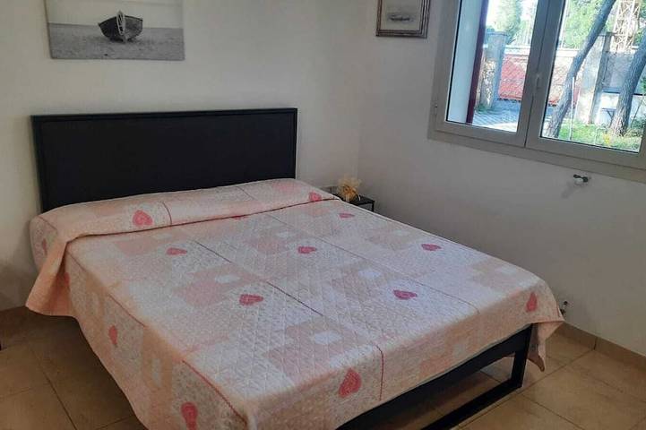 Villa nestled in pine forest 3 minutes from the beach in Castellaneta Marina, Castellaneta