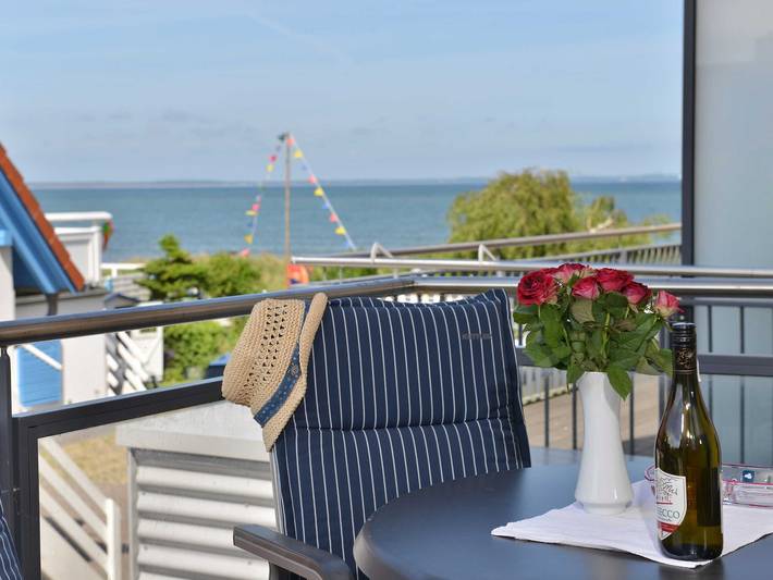 Ferienwohnung für 4 Personen, mit Balkon in Glowe - 2