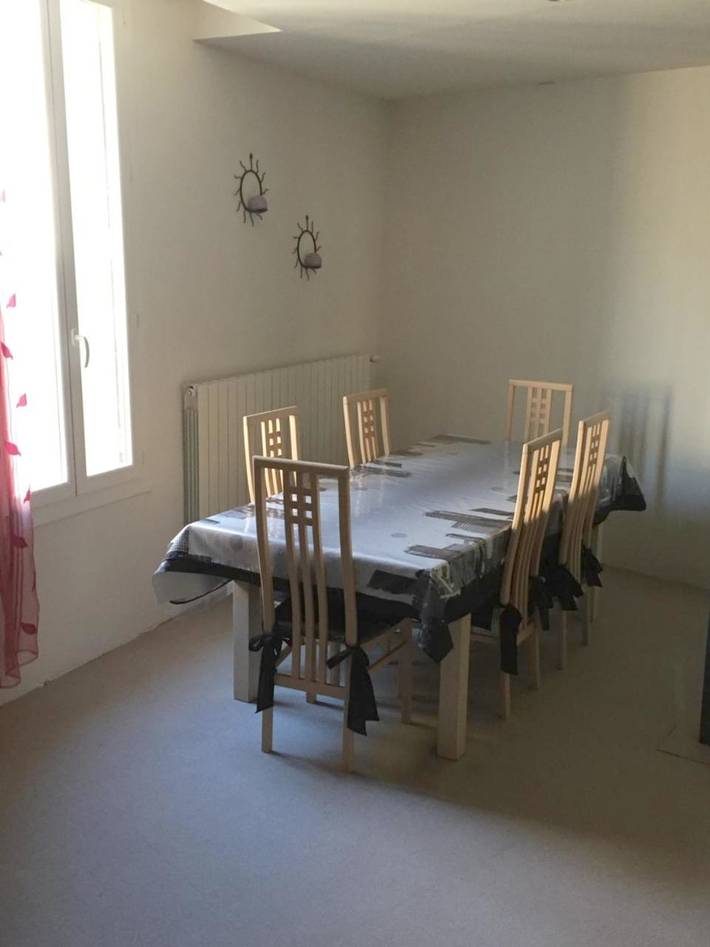 Gîte pour 8 personnes, avec balcon et vue, adapté aux familles à Aniane - 3