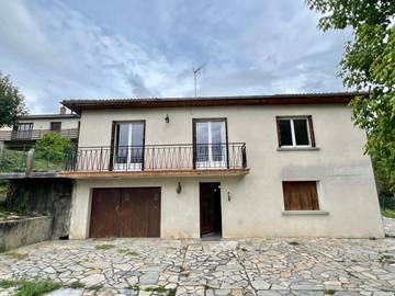 Cottage pour 8 personnes, avec vue et jardin à Orbeil (Puy-de-Dôme)