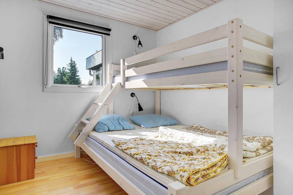 3 bedroom stunning home in Væggerløse in Væggerløse, Svenska Östersjön