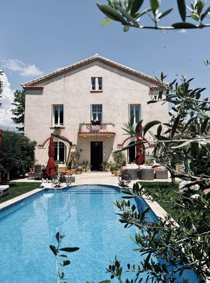 Chambre d’hôte pour 2 personnes, avec piscine et jardin