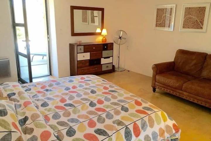 Location de vacances pour 6 personnes, avec terrasse et jardin, animaux acceptés dans Bellefont-La Rauze - 2