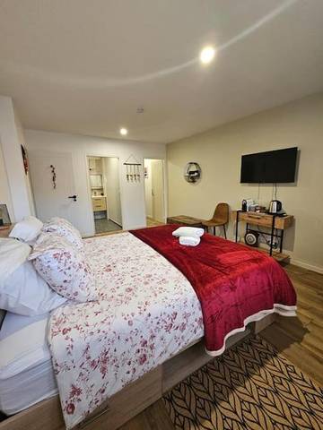 Gîte pour 2 personnes, avec terrasse à Sainte-Geneviève-des-Bois