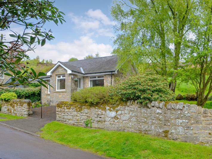 Cottage for 3 people, with garden, with pets in Rothbury