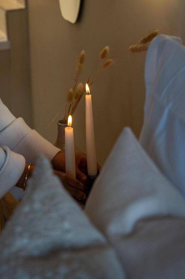 Location de vacances pour 2 personnes, avec terrasse ainsi que jardin et jacuzzi à Ginasservis - 3