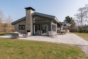 Ferienhaus für 8 Personen, mit Terrasse und Garten sowie Sauna auf Ameland