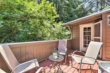 Log Cabin for 4 Guests in Russian River, Sonoma County, Picture 3