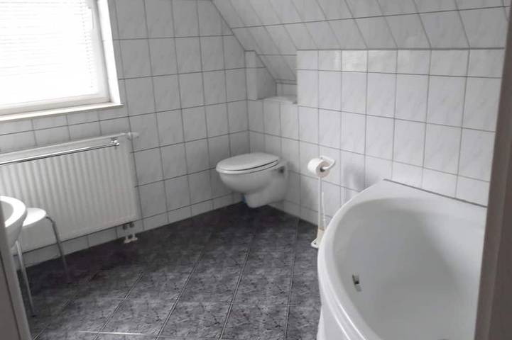 Ganze Wohnung, Ferienwohnung \"Sonnenschein\" im Og für 4 Personen in Breege, Rügen