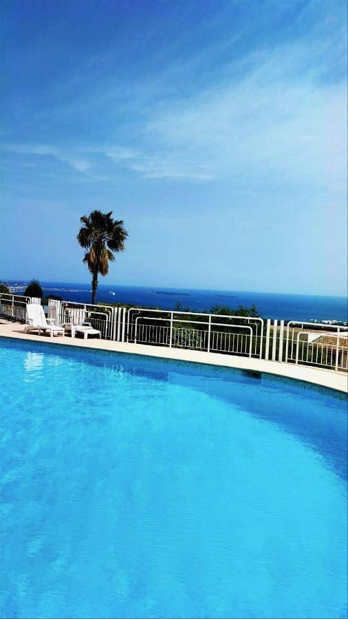 Appartement de vacances pour 4 personnes, avec terrasse ainsi que vue et piscine - 1