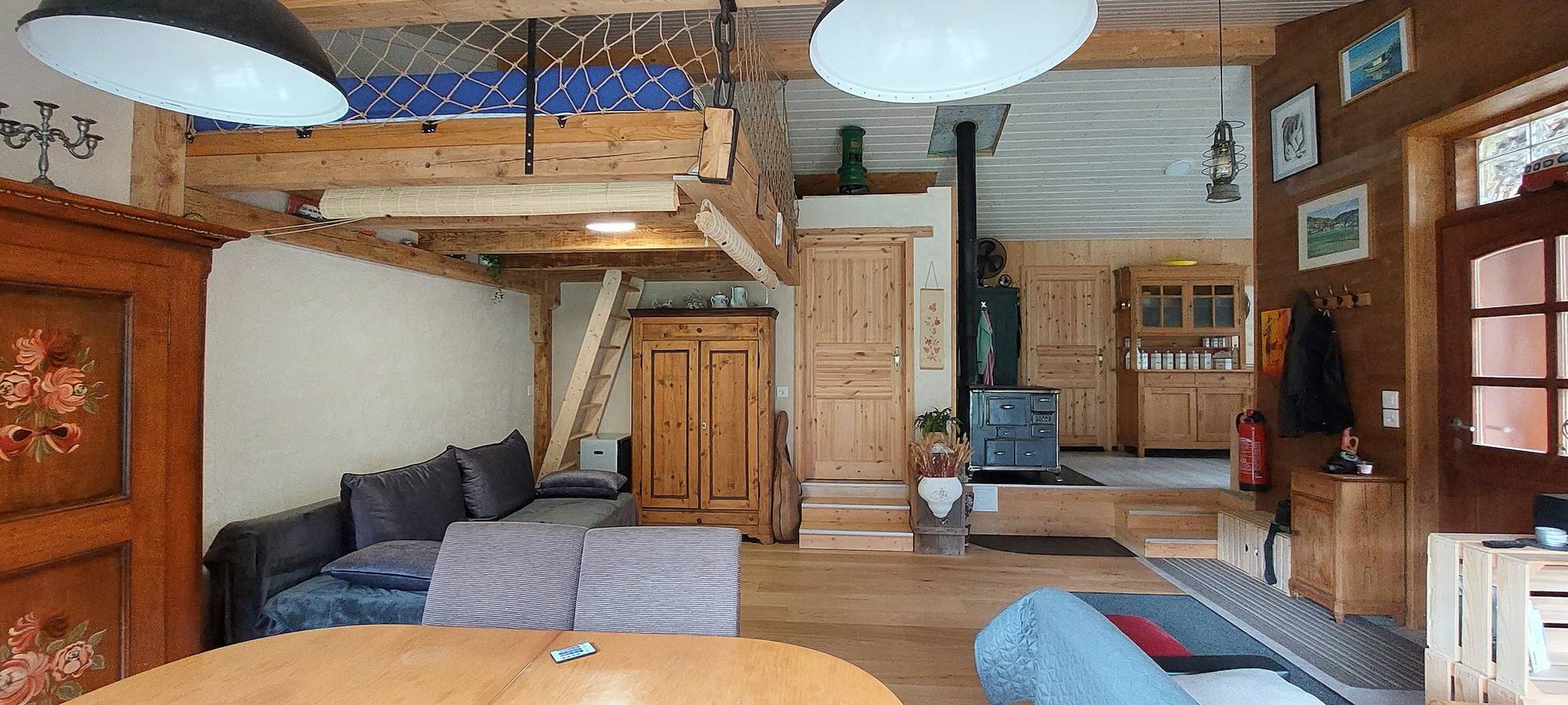 Ganze Ferienwohnung, Chalet Closijoli - Chalet (1-4 personnes) in Haute-Some, Kanton Jura