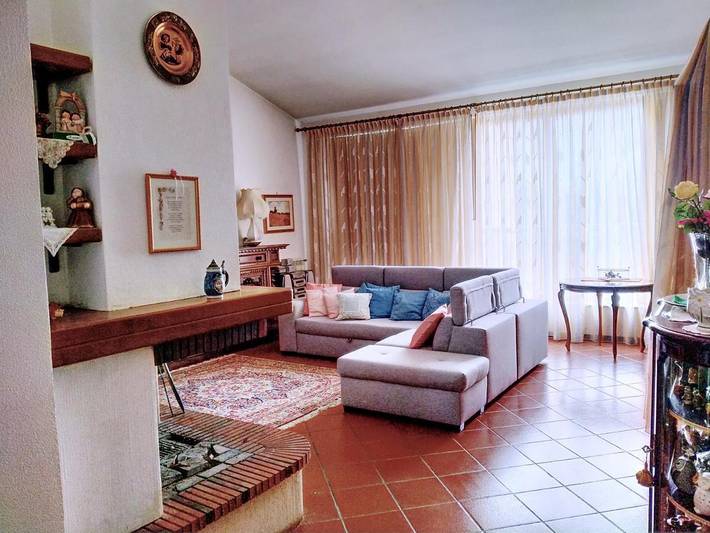 Casa vacanza per 5 persone, con Balcone e Terrazza a Tortora