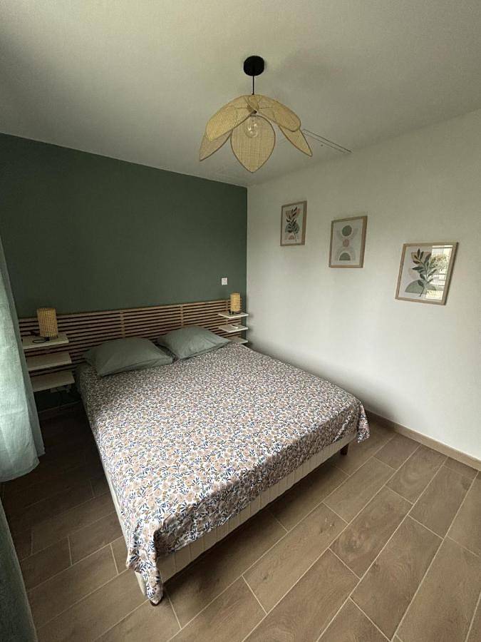 Maison d’hôte pour 2 personnes, avec Terrasse ainsi que Jardin et Piscine