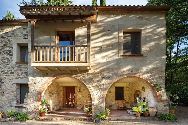 Casa rural para 7 personas, con vistas además de jardín y piscina, Se admiten mascotas en Alto Campo - 2