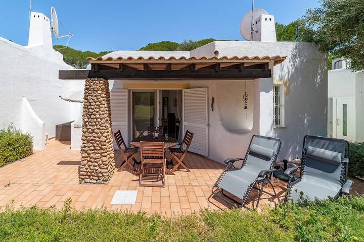 Casa de férias para 4 pessoas, com Varanda e Piscina em Lagoa