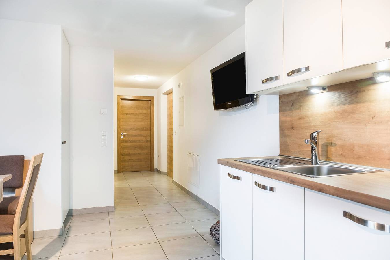 Entire apartment, Apartment “Hofschenke Pfeiftal Almenrausch” with Terrace, Garden & Wi-Fi in San Leonardo in Passiria, Passeiertal