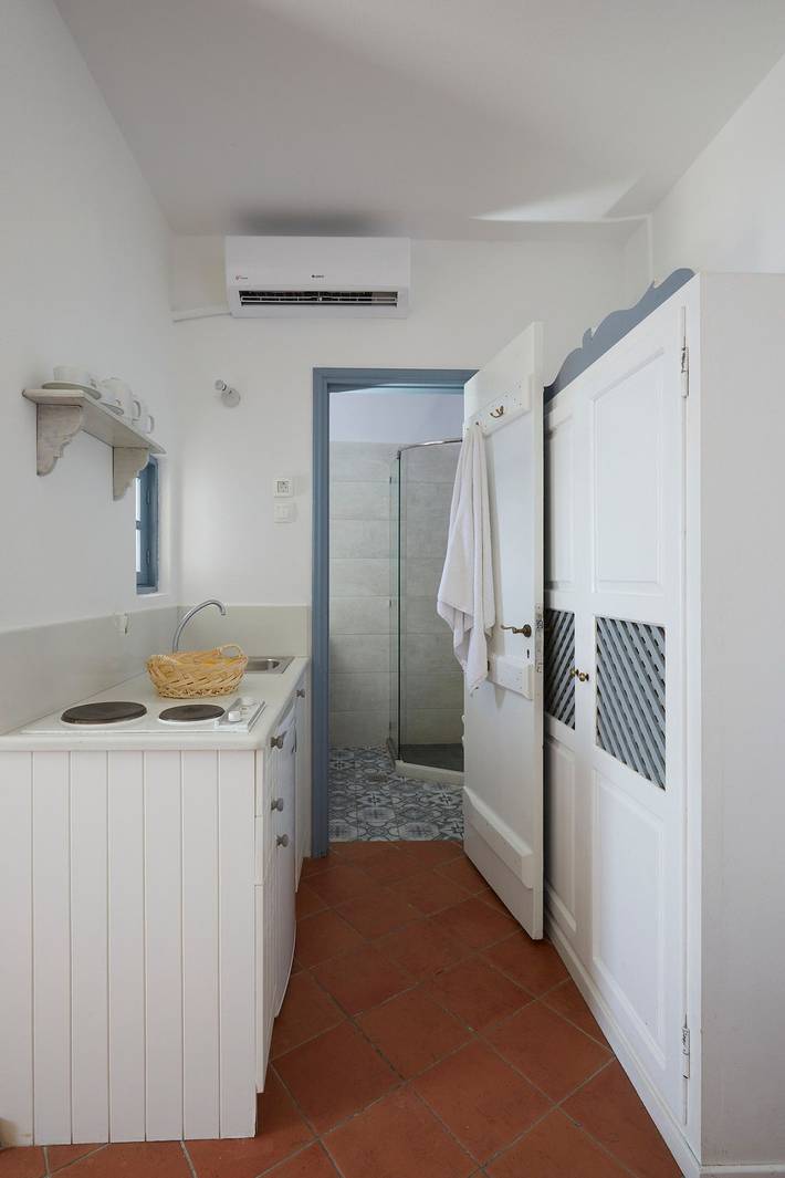 Villa pour 2 personnes, avec vue sur l’océan et balcon à Oia - 4