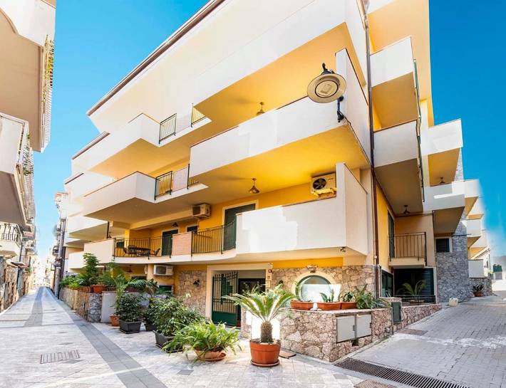 Apartahotel para 2 personas, con Balcón y Terraza en Sicilia