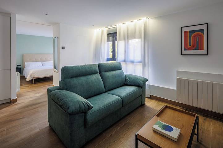 Ganze Wohnung, Double Family Studio With Free Parking in Logroño, La Rioja Provinz