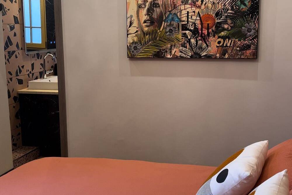 Maison d'hôtes et Spa près de Clermont-Ferrand in Cournon-d'Auvergne, Massif central