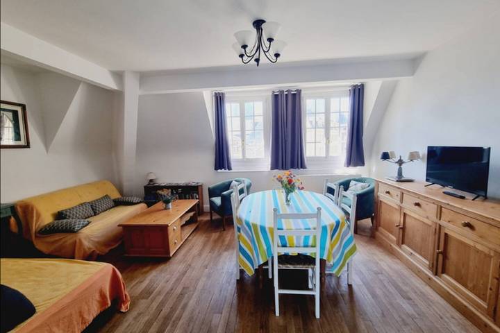 Gîte pour 5 personnes, adapté aux familles dans Plage Du Bon Secours Saint Malo