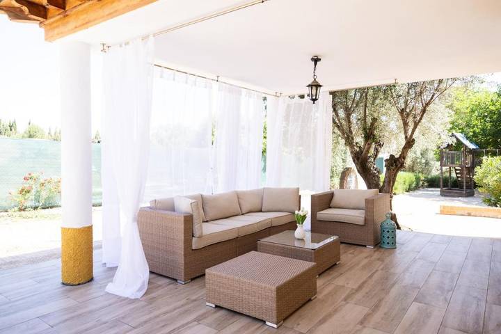 Chalet para 8 personas, con piscina además de terraza y vistas en Provincia de Toledo