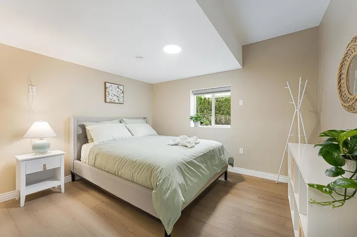 Holiday apartment for 6 people, with garden and hot tub - 1
