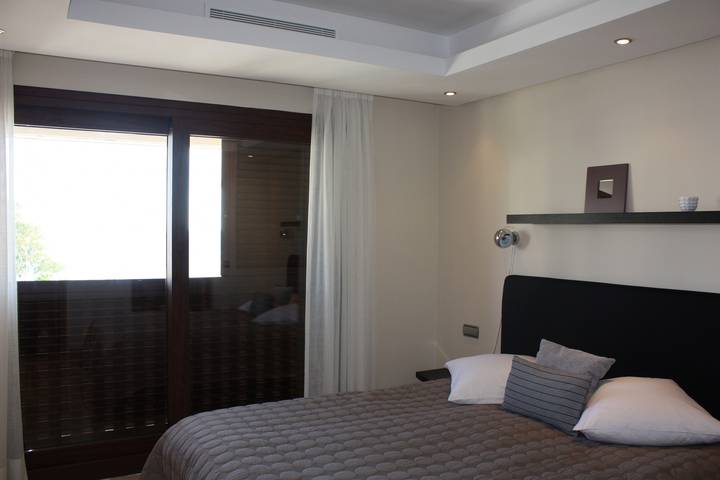 Entire apartment, 113 - Penthouse with private pool in Reinoso, Estepona