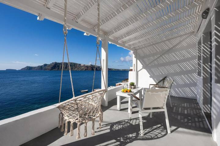 Chambre d’hôte pour 3 personnes, avec Balcon et Vue à Oia