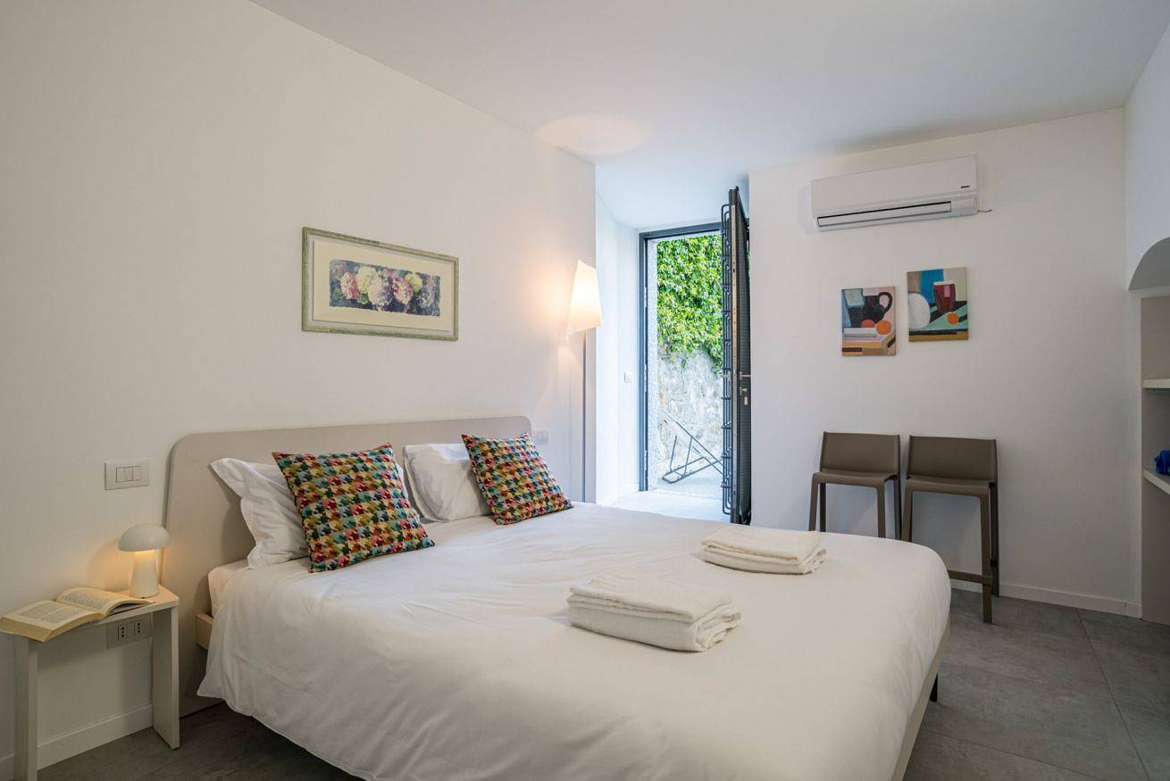 Ganze Wohnung, Ferienwohnung für 3 Personen mit Garten in Como, Parco Regionale Spina Verde
