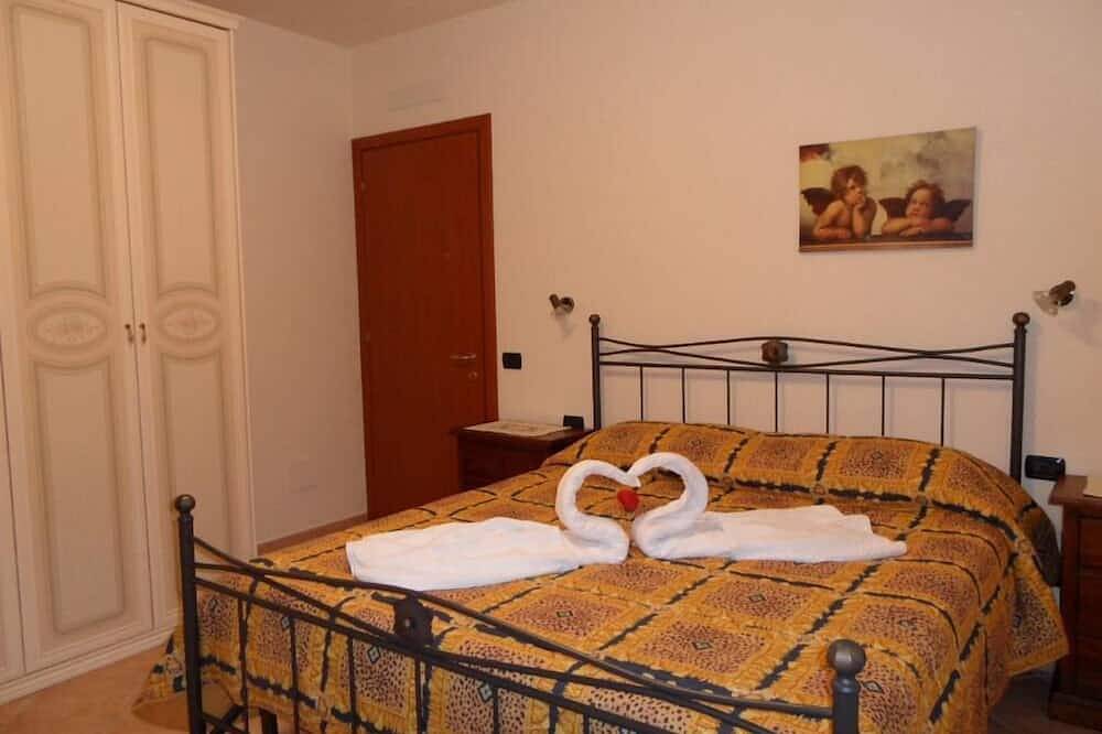 Geheel appartement, 'La Alba' in het hart van Toscane, met tuin en zwembad in Montelupo Fiorentino, Provincie Florence