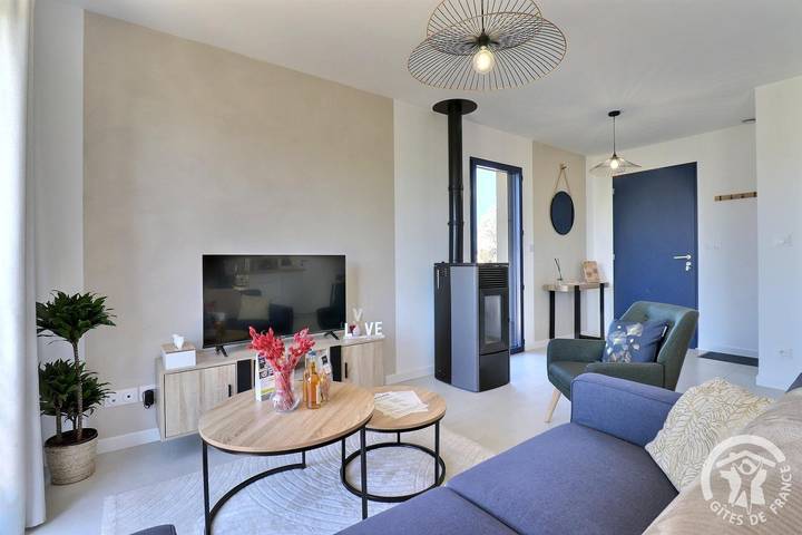 Gîte pour 4 personnes, avec terrasse et jardin ainsi que sauna et jacuzzi à Dol-de-Bretagne - 4