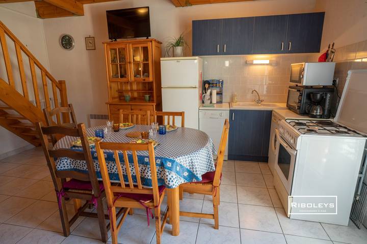 Location de vacances pour 6 personnes, avec terrasse, animaux acceptés à Vias - 2