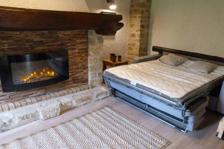 Location de vacances pour 6 personnes, avec terrasse à Saint-Jean-de-Ceyrargues - 2