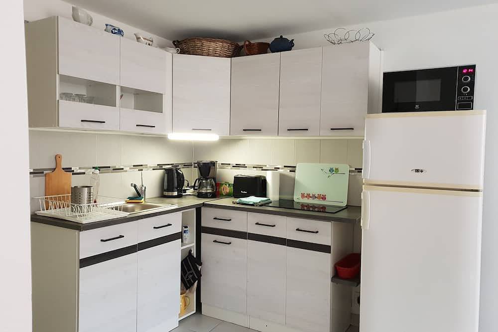 Entire apartment, Whole house in Belvédère, Nice region