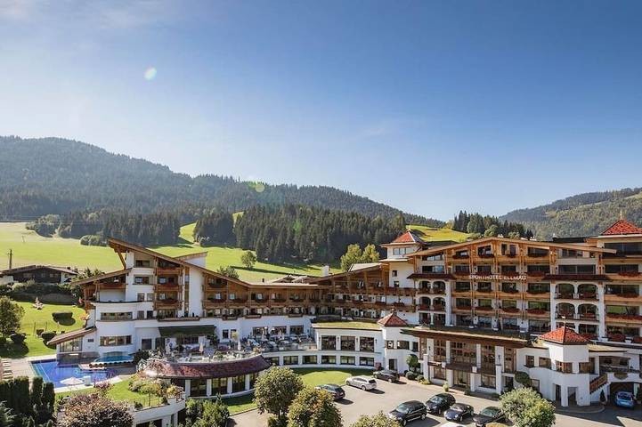 Ferienhaus für 2 Personen, mit Sauna und Garten sowie Balkon und Whirlpool in Ellmau