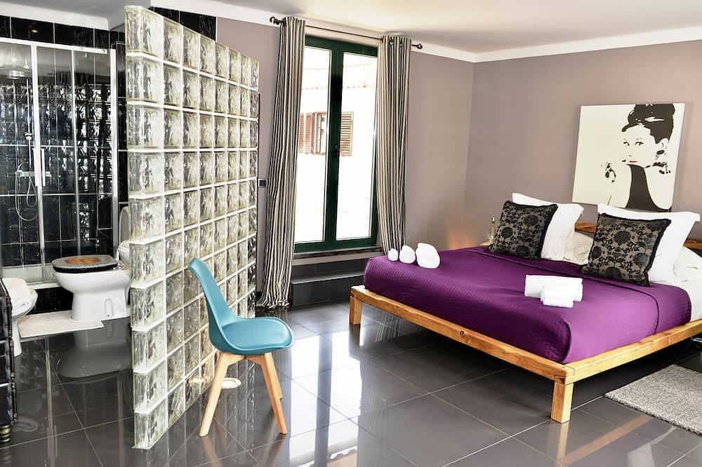 Casa de Norte - Fabuleuse maison de 3 chambres sur 2 étages avec piscine privée in Nazaré, Leiria District