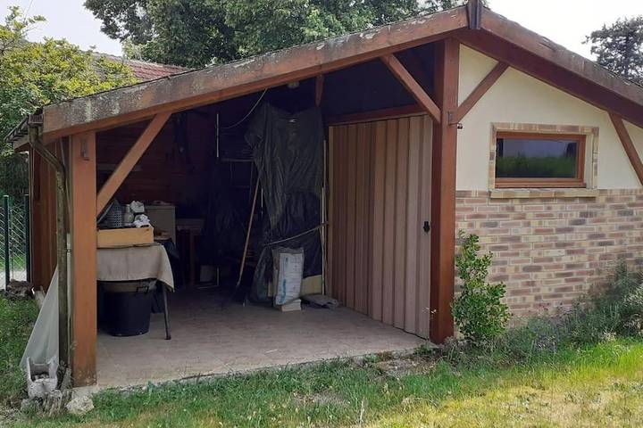 Gîte pour 5 personnes, avec terrasse, animaux acceptés à Neuvy-sur-Barangeon - 2