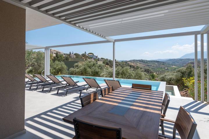 Location de vacances pour 6 personnes, avec terrasse et jardin à Héraklion - 4