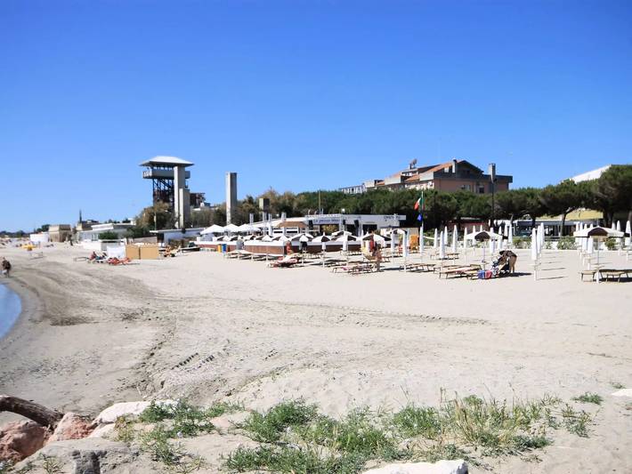 Gîte pour 4 personnes, avec jardin à Lido delle Nazioni - 4