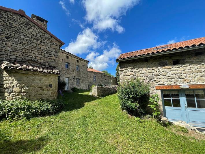 Gîte pour 3 personnes, avec jardin à Saint-Christophe-d'Allier