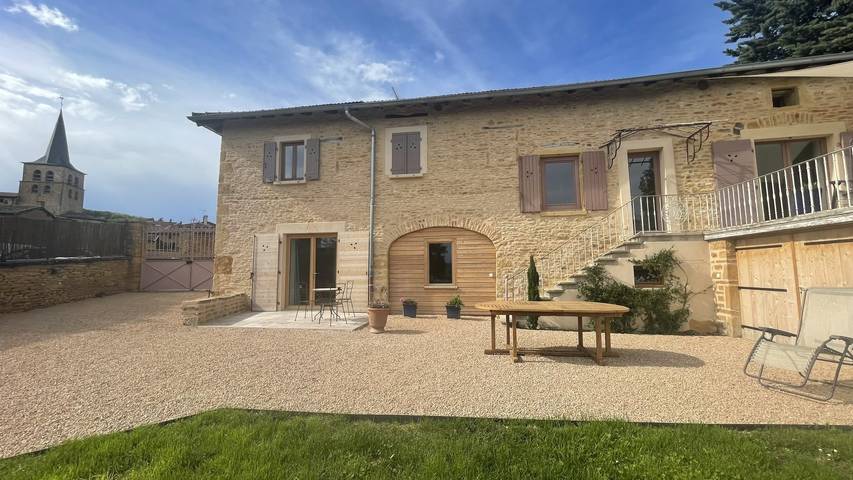 Gîte pour 4 personnes, avec jardin