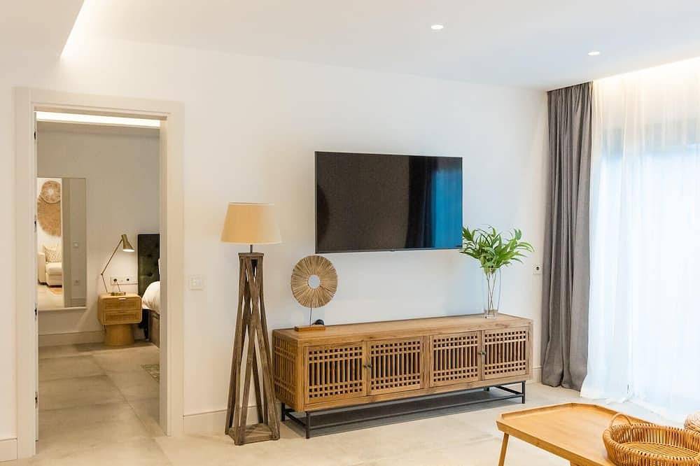 Bamanija by Buenavilla |Outstanding 5-bedroom luxury villa in Puerto Calero in Puerto Calero, Yaiza