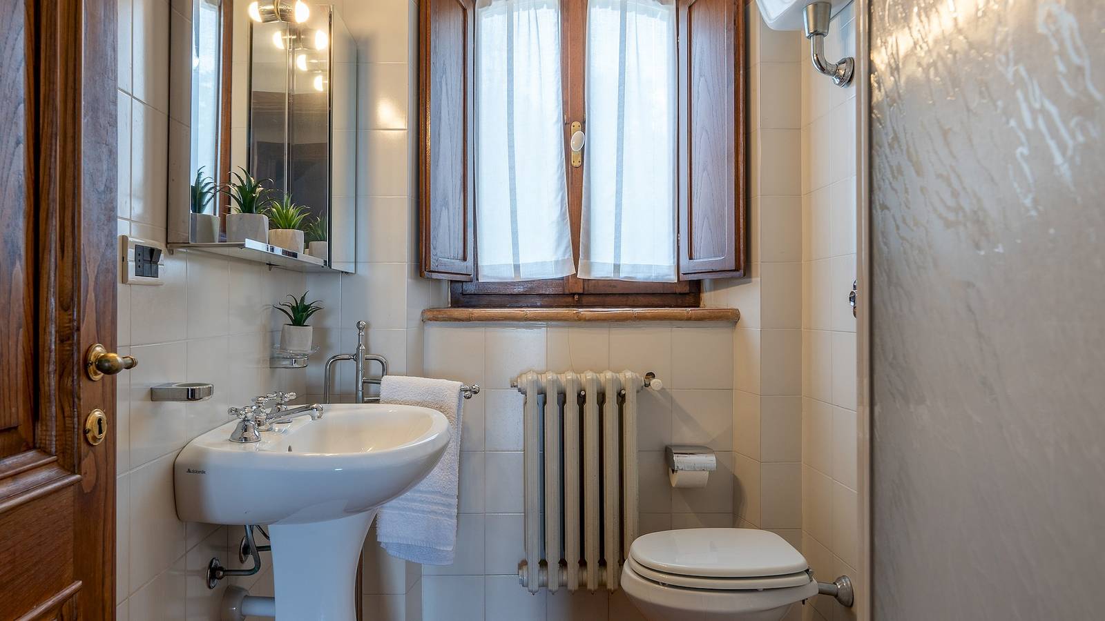 Villa für 12 Personen mit Whirlpool in Guardea, Terni Provinz